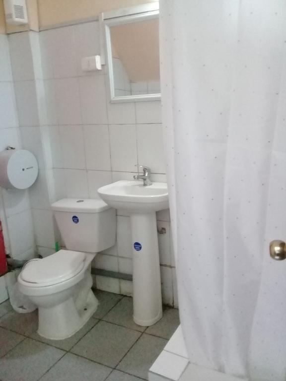 Hostal Polanco Cerro Alegre บัลปาราอีโซ ห้อง รูปภาพ